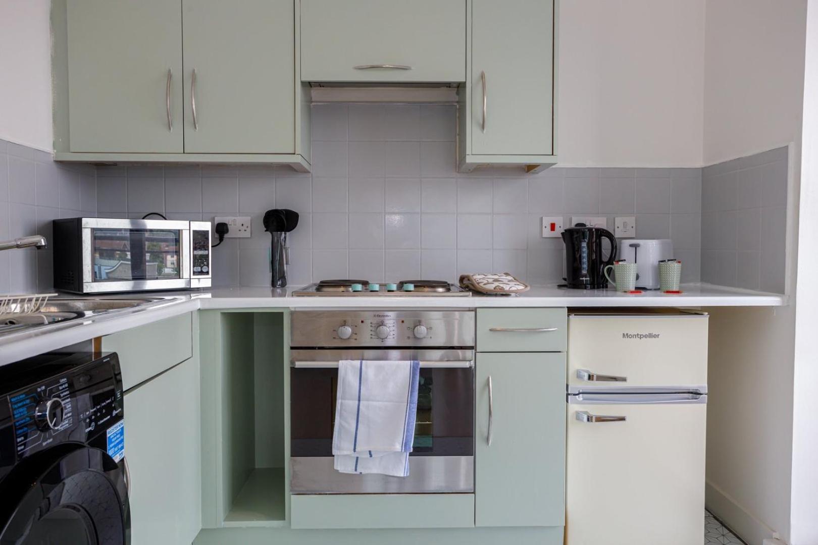 Guestready - Homely Apartment Near City Centre Ливърпул Екстериор снимка